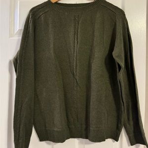 Women's Army Green Sweater: L